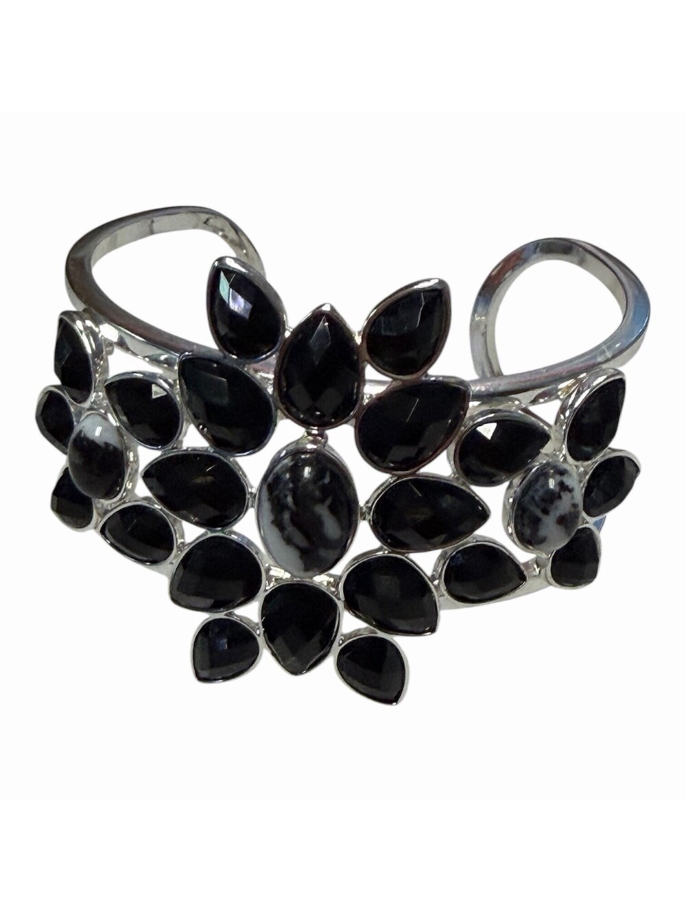 Chico’s Silver Tone Black Faceted Stone Floral Cuff Bracelet Wide Open Bangle